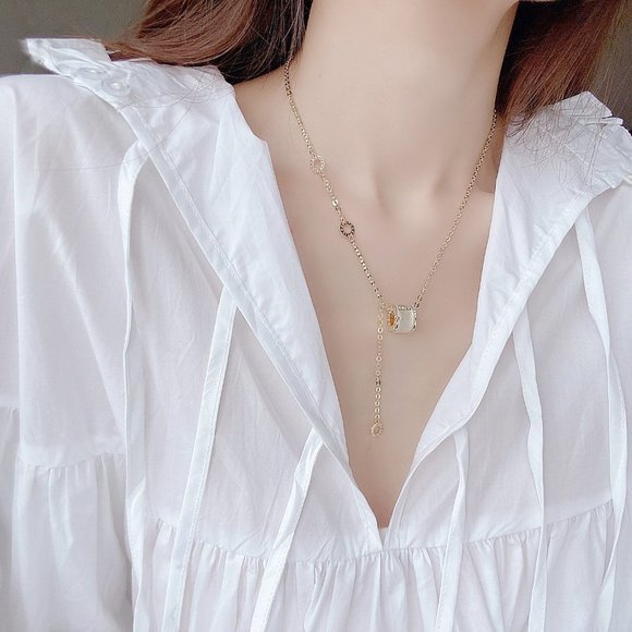 NEW 14K Gold Plated Diamond Circle Drop Necklace - Picture 6 of 11